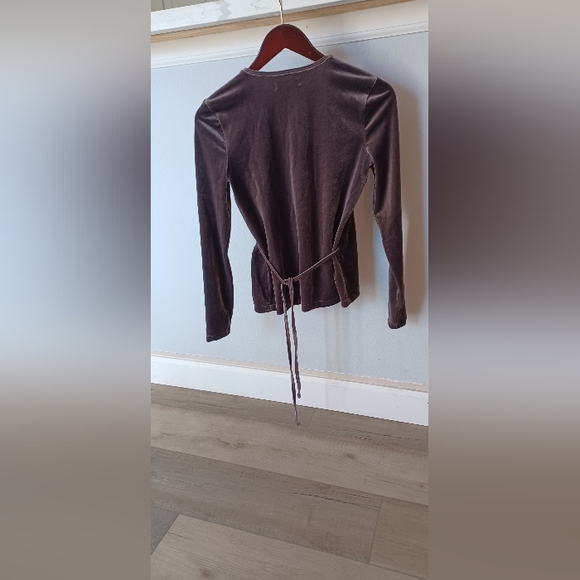 NWT Madewell velvet wrap top, size XS in purple - Picture 4 of 4